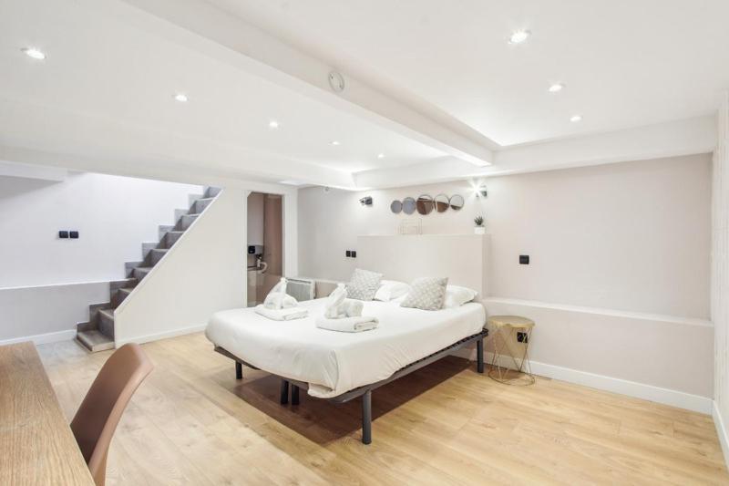 165 Suite Denis - Superbe Appartement A Paris Extérieur photo